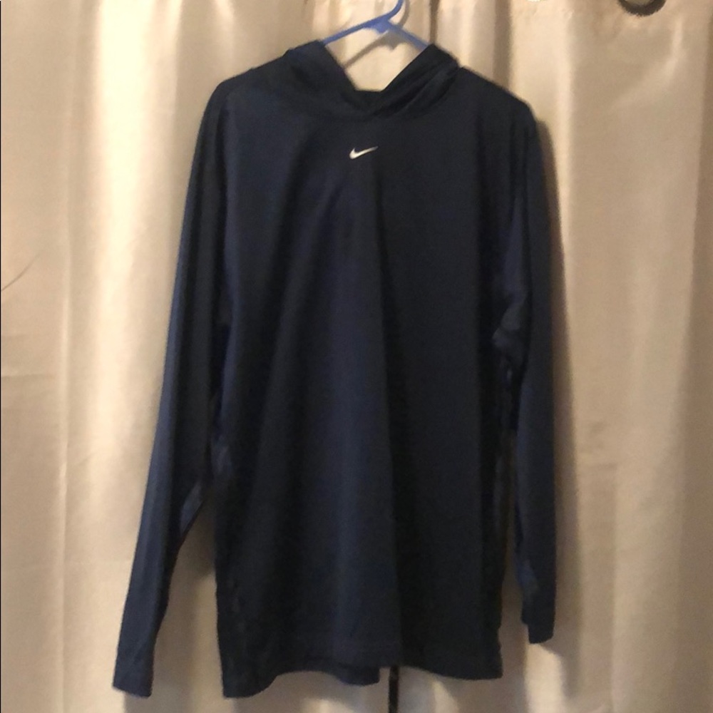 Nike pull over hoodie